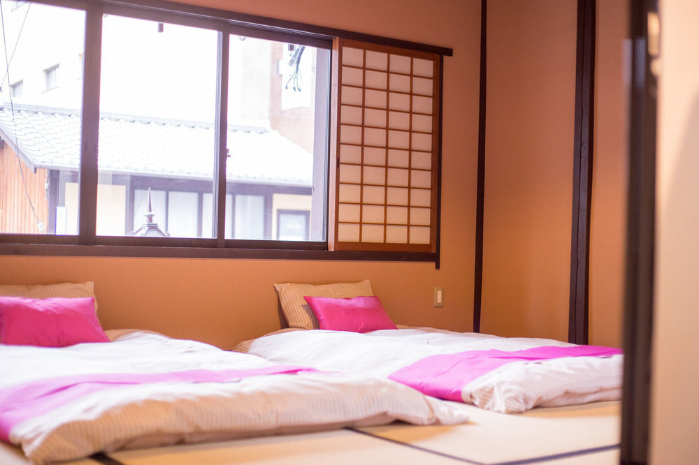 Le Machiya Rokkaku Suite Kyoto Buitenkant foto