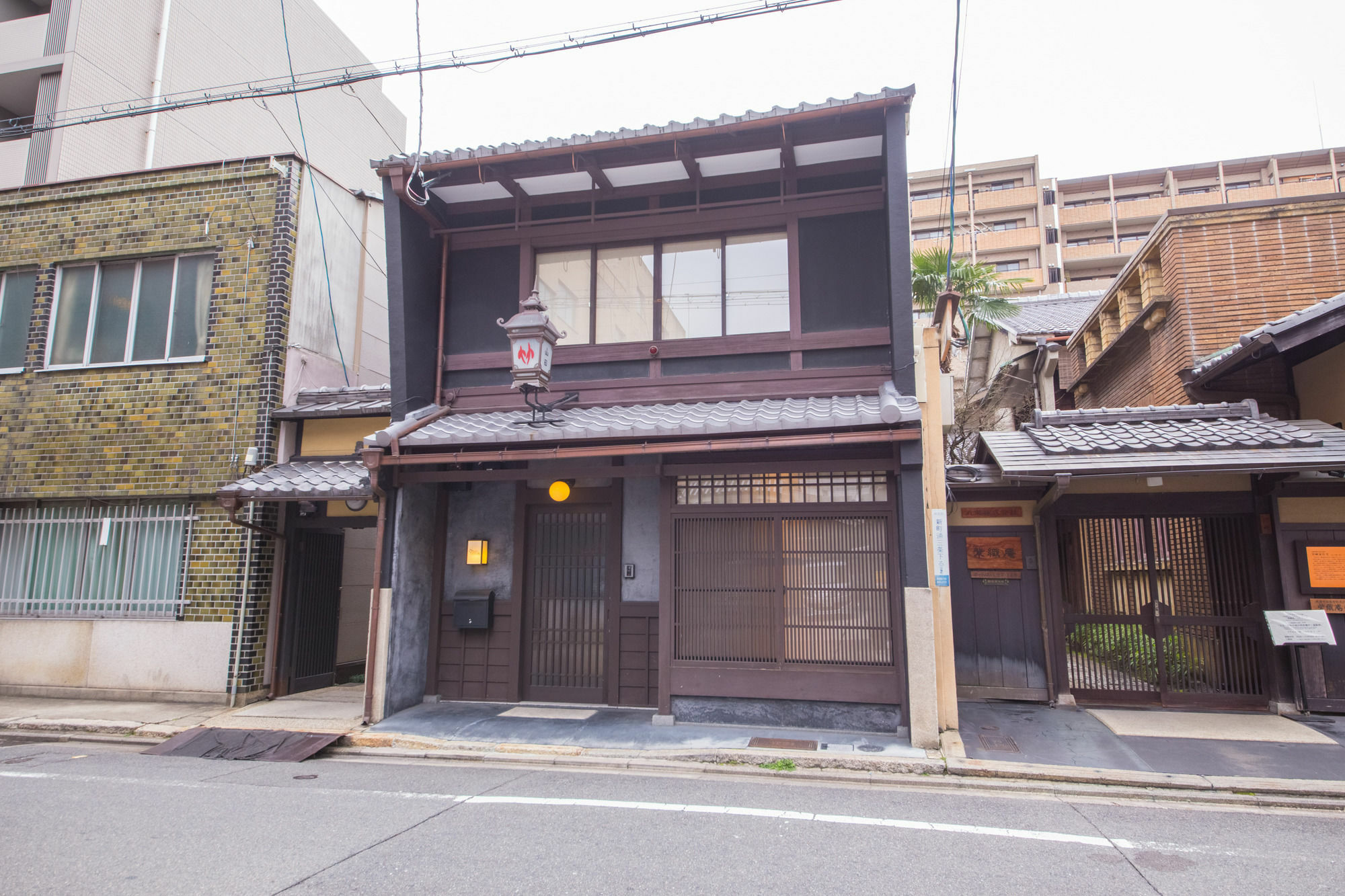 Le Machiya Rokkaku Suite Kyoto Buitenkant foto